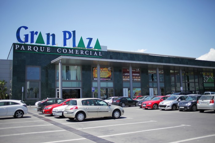 04-C.C. GRAN PLAZA (ROQUETAS)-1